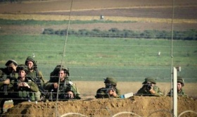 The occupation shoots west of Rafah and south of Khan Yunis