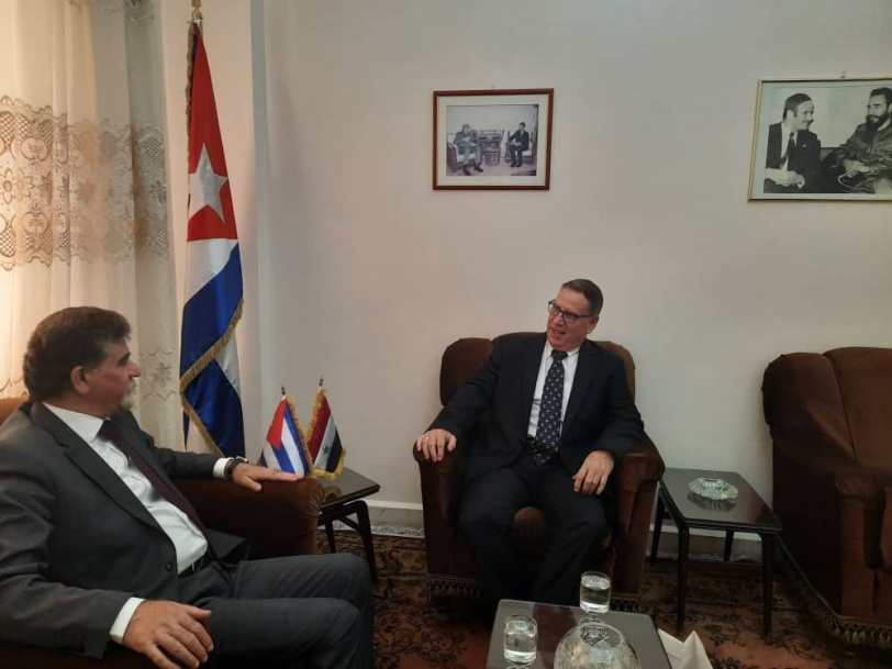 السفير عبد الهادي يبحث مع سفير الاتحاد الأوروبي وسفير كوبا آخر التطورات 