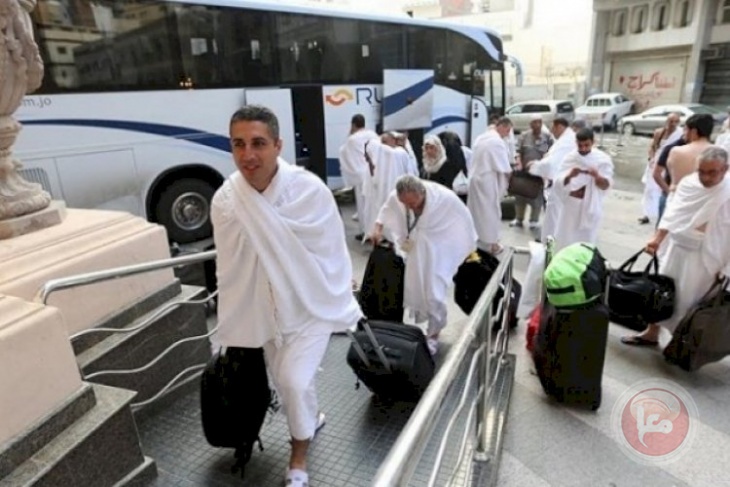 بعد إنقطاع لعامين...الفوج الأول من معتمري فلسطين يغادر إلى السعودية