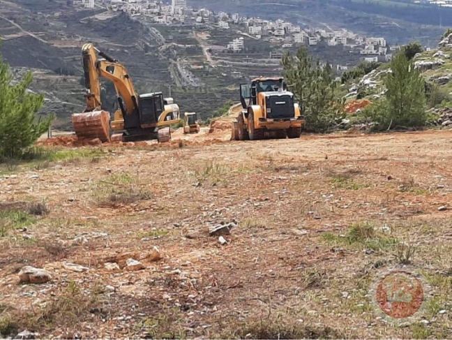 The occupation bulldozes lands southwest of Bethlehem