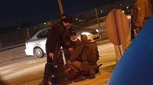 Two young men arrested at Al-Zaeem checkpoint