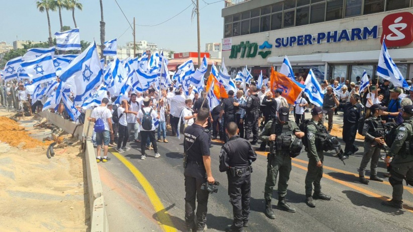 Raising the state of alert... 200,000 settlers will participate in the media march