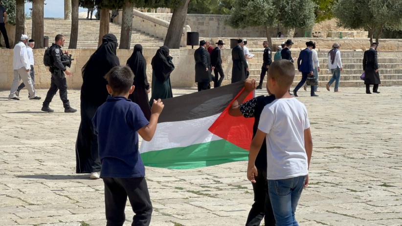 On the anniversary of the setback - hundreds of settlers are violating Al-Aqsa