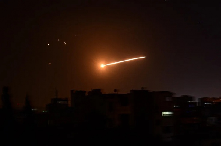 Israeli warplanes launch missile attack on the Syrian city of Masyaf