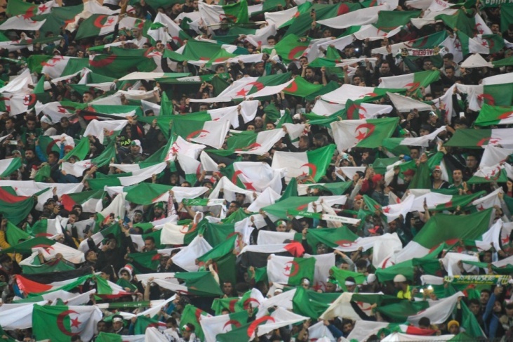 عفو رئاسي يشمل 14 ألف سجين في عيد الاستقلال الجزائري