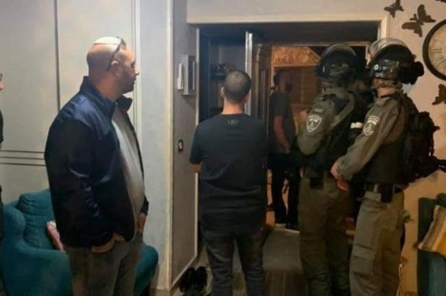 The occupation stormed the house of the Governor of Jerusalem, Adnan Ghaith