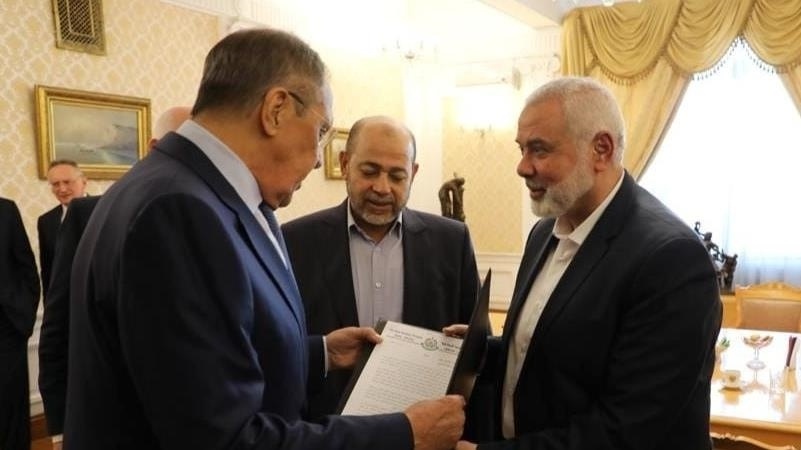 "Hania"  He meets Russian officials in Moscow