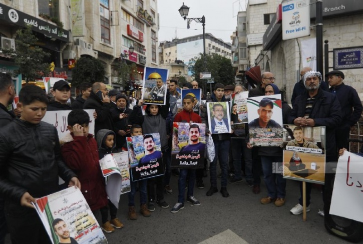 A stand in Ramallah to demand the return of the detained bodies of the martyrs