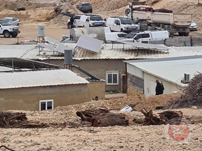 The Israeli authorities demolish 3 homes in the Negev