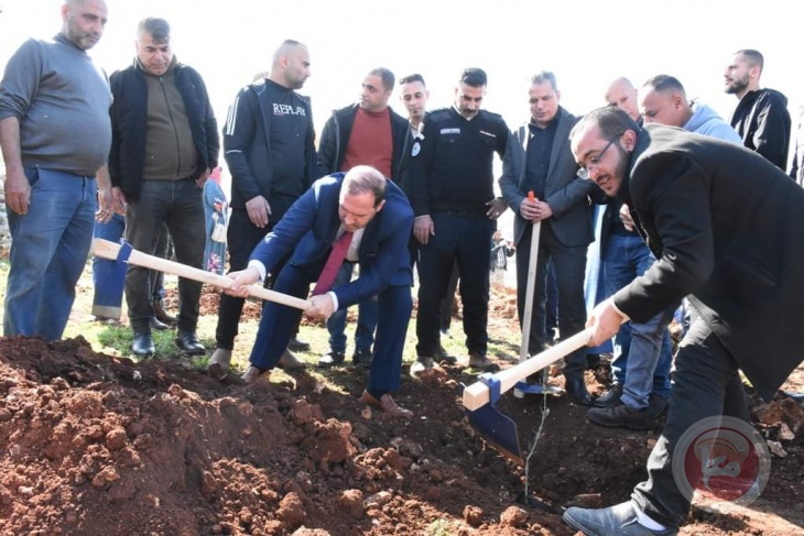 Salfit: An activity to plant olive seedlings in Qarawat Bani Hassan