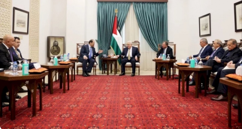 The president meets with the intelligence chiefs of Egypt and Jordan