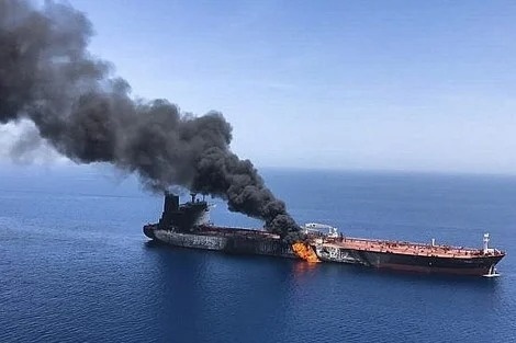 Netanyahu accuses Iran of attacking an Israeli oil tanker