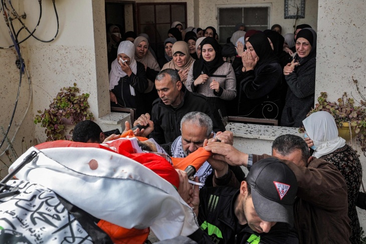 Video.. The security services impede the funeral of Kharousha, and the Nablus governorate clarifies