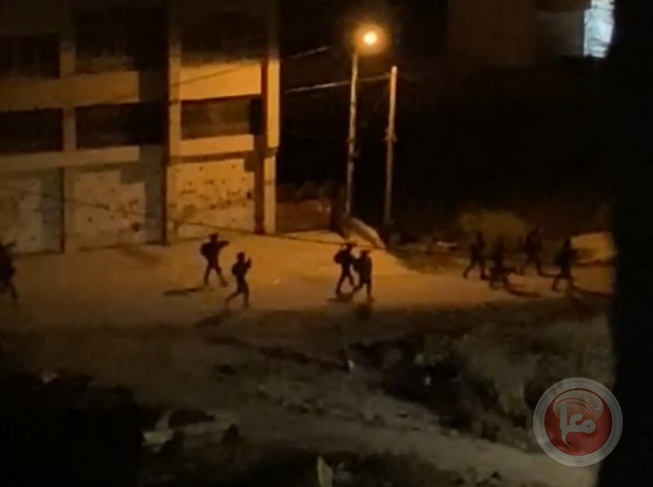Occupation forces storm Nablus