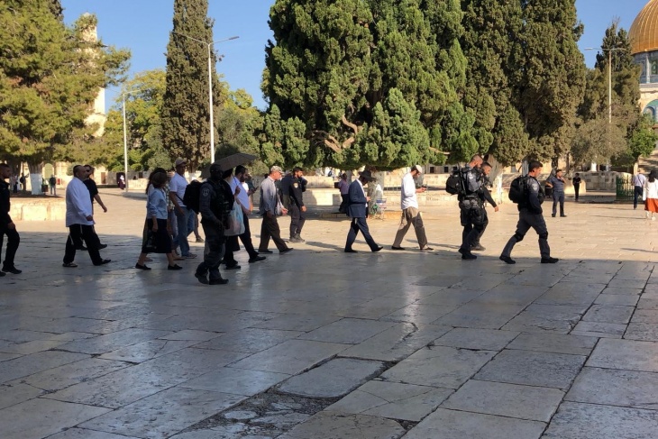 Israel Police Allow MK Ben Gvir to Storm Al-Aqsa Mosque