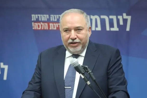 Lieberman: The Israeli response is a funny joke
