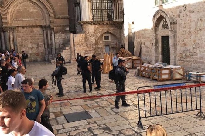 Al-Habbash calls for lifting the Israeli siege on the Church of the Holy Sepulcher